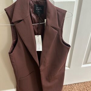 Maison Amélie Women's Brown Sleeveless Top